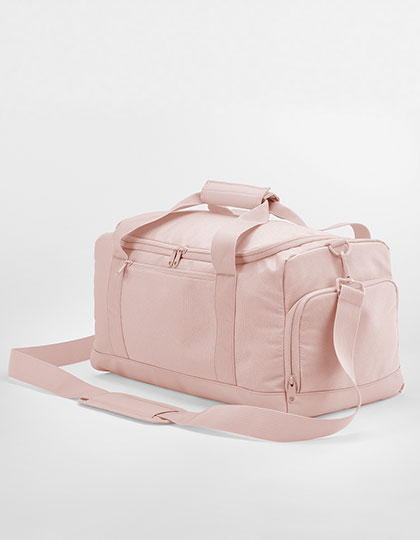BagBase Small Training Holdall in Fresh Pink